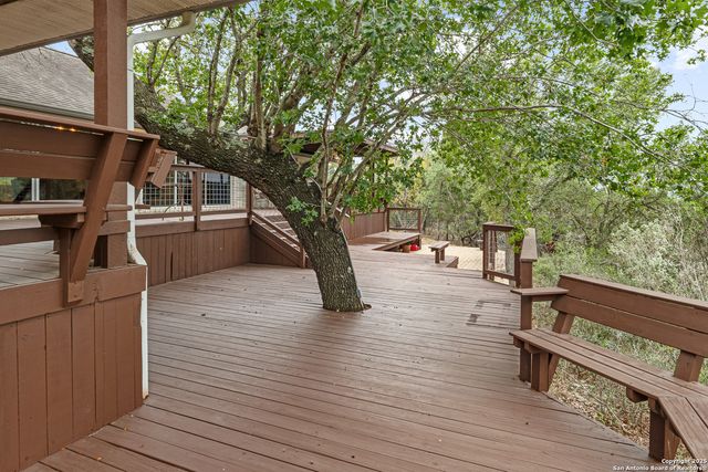 1258 River Bluff, Pipe Creek, TX 78063