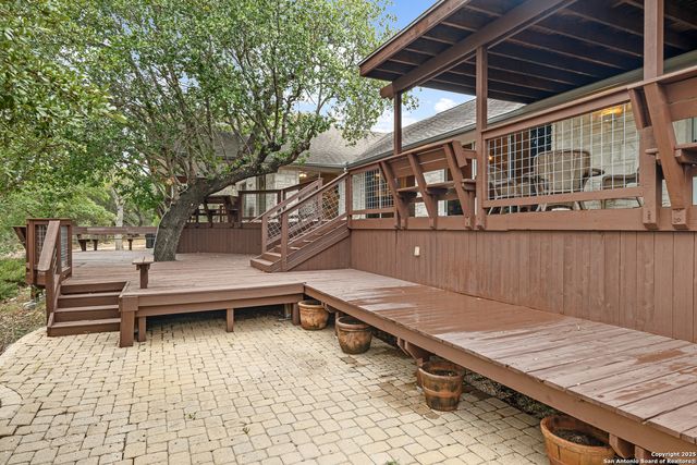 1258 River Bluff, Pipe Creek, TX 78063