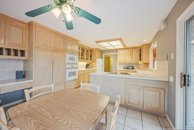 1258 River Bluff, Pipe Creek, TX 78063