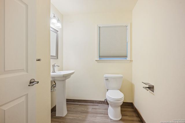 1258 River Bluff, Pipe Creek, TX 78063