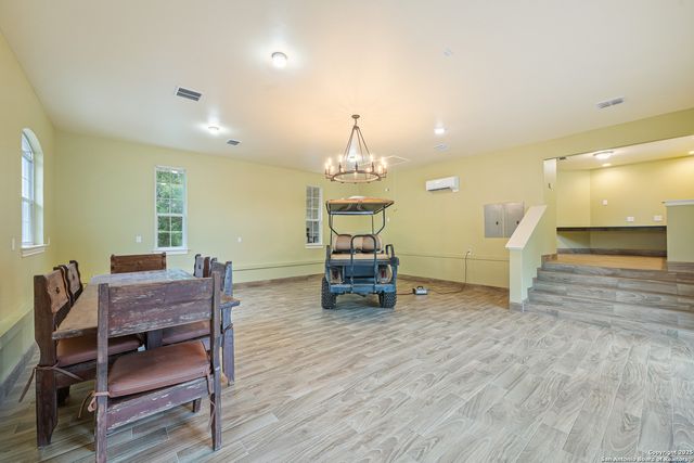 1258 River Bluff, Pipe Creek, TX 78063