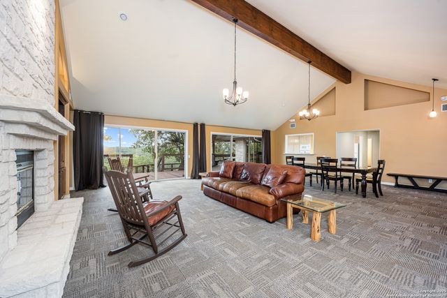 1258 River Bluff, Pipe Creek, TX 78063