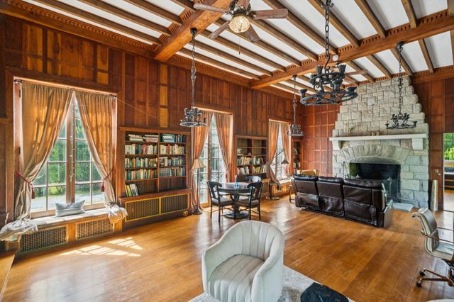 9 Camel Hump Road, Newport, NH 03773