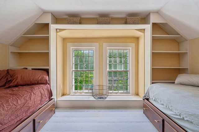 9 Camel Hump Road, Newport, NH 03773