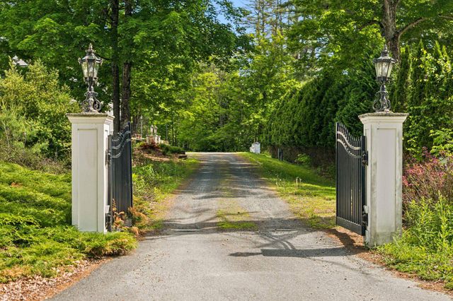 9 Camel Hump Road, Newport, NH 03773