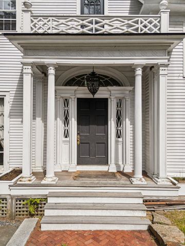 9 Camel Hump Road, Newport, NH 03773