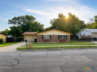 1305 Elia Street, Killeen, TX 76541