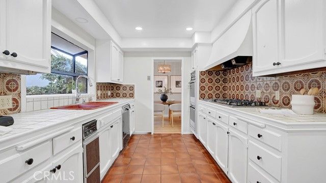5537 Stardust, La Canada Flintridge, CA 91011