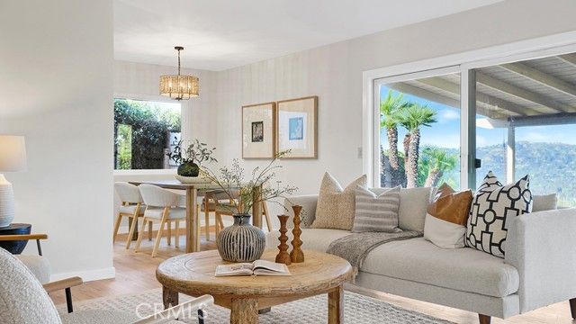 5537 Stardust, La Canada Flintridge, CA 91011