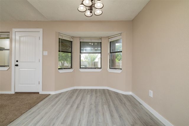 937 Springhill Drive, Burleson, TX 76028