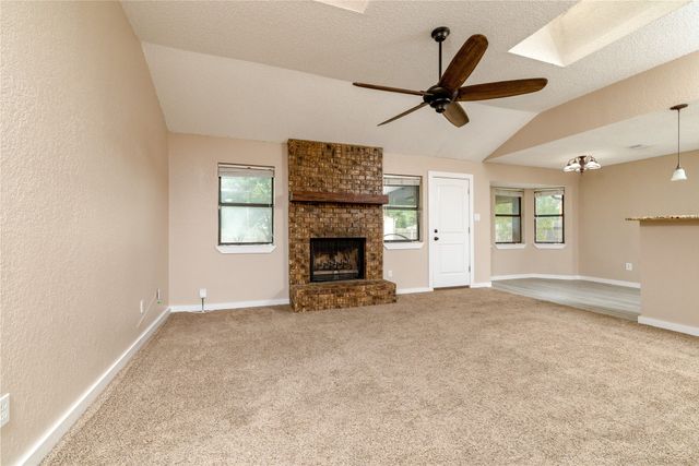 937 Springhill Drive, Burleson, TX 76028