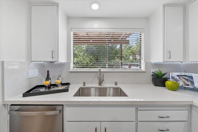 1549 Camden Village Circle, San Jose, CA 95124
