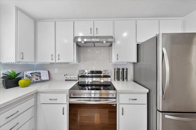 1549 Camden Village Circle, San Jose, CA 95124