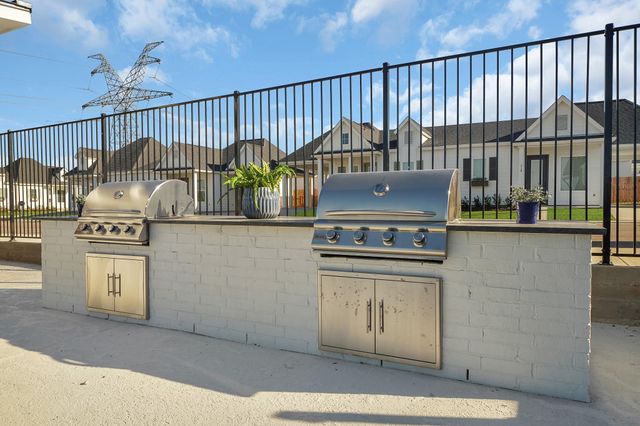 38634 Spur 149 Rd 63A, Magnolia, TX 77354