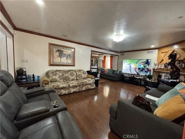 14921 Titus, Panorama City, CA 91402