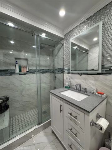 14921 Titus, Panorama City, CA 91402