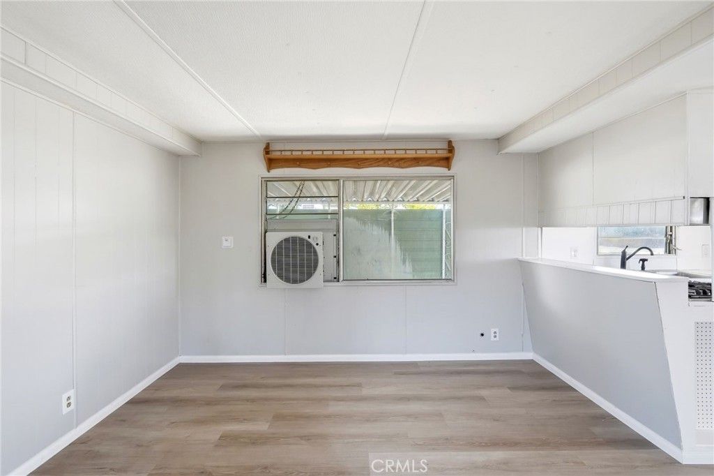Image 13 of property listing at 2150 S San Jacinto Avenue 19, San Jacinto, CA 92583