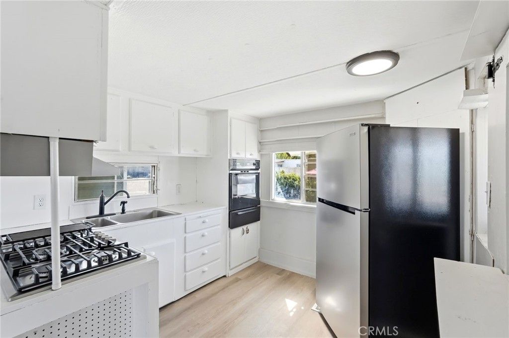 Image 15 of property listing at 2150 S San Jacinto Avenue 19, San Jacinto, CA 92583