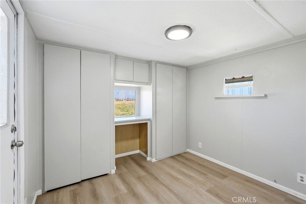 Image 18 of property listing at 2150 S San Jacinto Avenue 19, San Jacinto, CA 92583