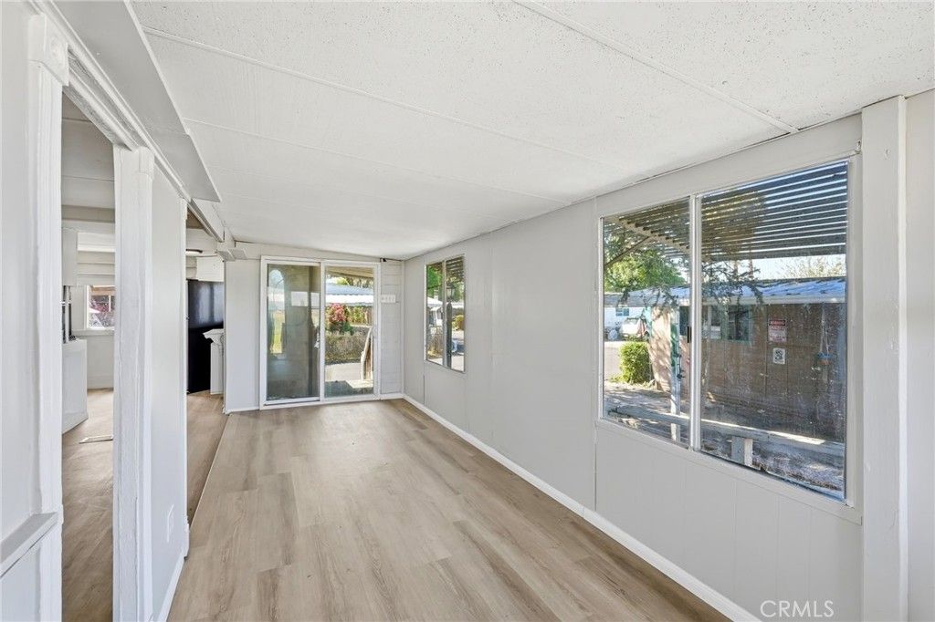 Image 7 of property listing at 2150 S San Jacinto Avenue 19, San Jacinto, CA 92583