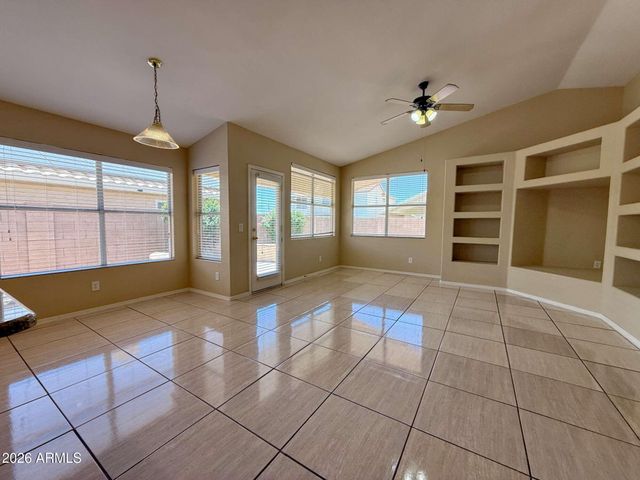 9821 W YUKON Drive, Peoria, AZ 85382