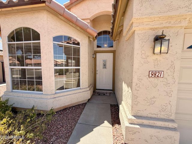 9821 W YUKON Drive, Peoria, AZ 85382