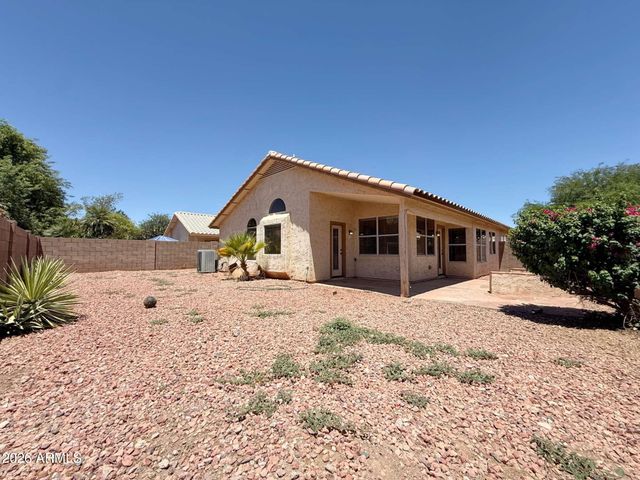 9821 W YUKON Drive, Peoria, AZ 85382