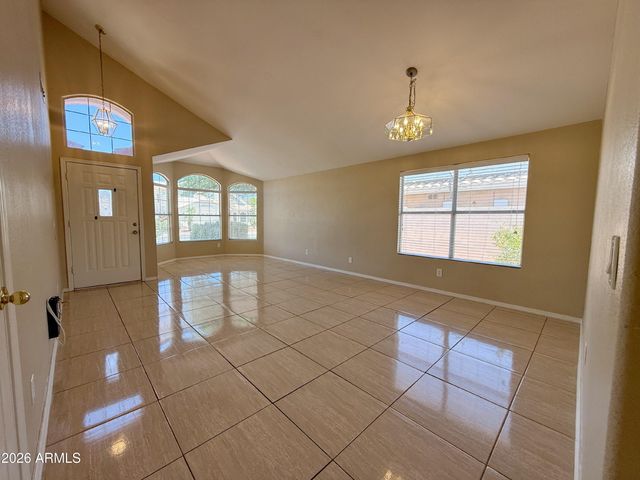 9821 W YUKON Drive, Peoria, AZ 85382