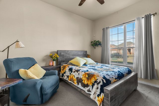 812 Sugar Hill Avenue, Cleburne, TX 76033