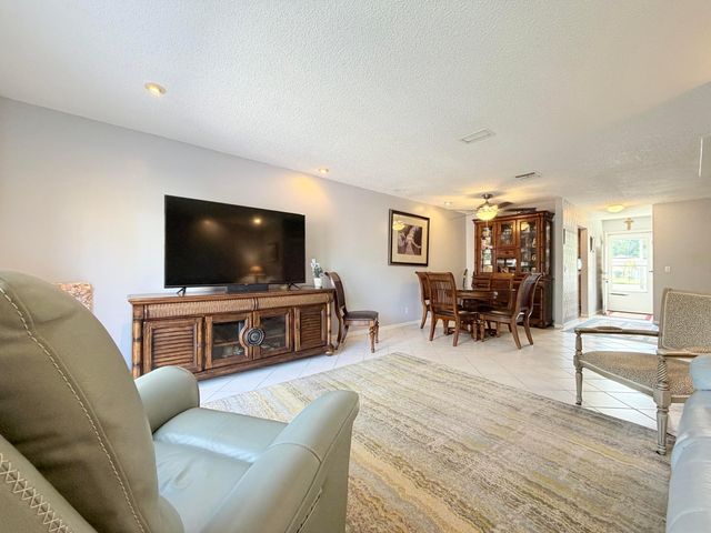 4235 N Highway A1a N 14, Fort Pierce, FL 34949