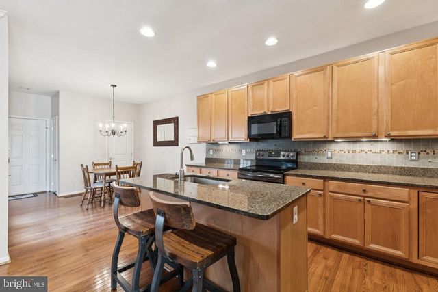 7744 GRANDWIND DR, Lorton, VA 22079