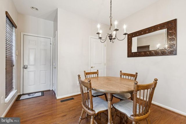 7744 GRANDWIND DR, Lorton, VA 22079