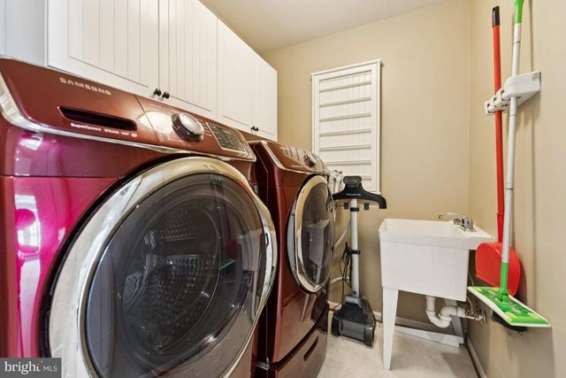 7744 GRANDWIND DR, Lorton, VA 22079