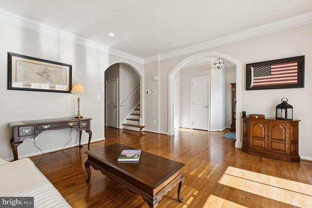 7744 GRANDWIND DR, Lorton, VA 22079