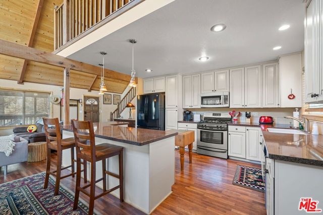 1037 H Lane, Big Bear City, CA 92314