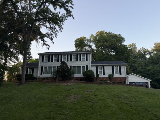 108 Wonder Valley Rd, Hendersonville, TN 37075