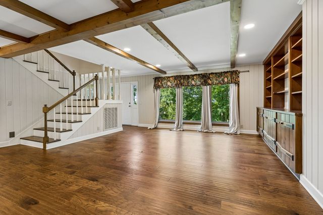 108 Wonder Valley Rd, Hendersonville, TN 37075