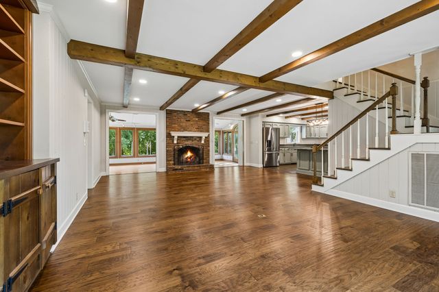 108 Wonder Valley Rd, Hendersonville, TN 37075