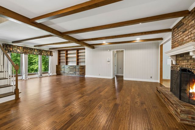108 Wonder Valley Rd, Hendersonville, TN 37075