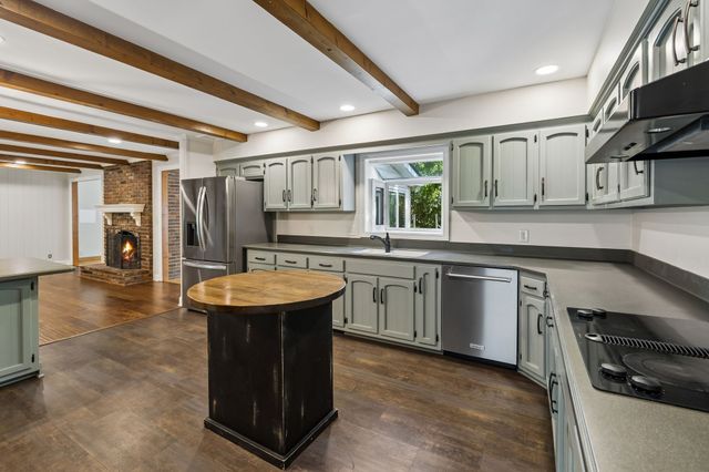 108 Wonder Valley Rd, Hendersonville, TN 37075
