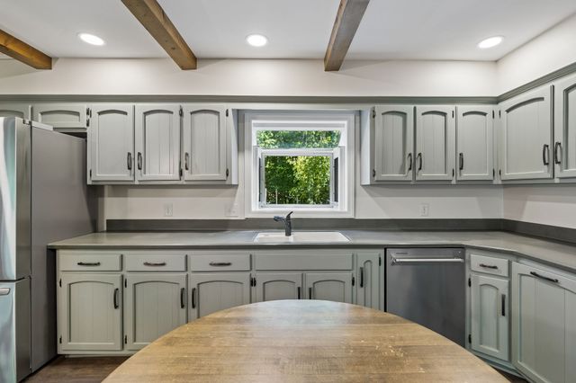 108 Wonder Valley Rd, Hendersonville, TN 37075