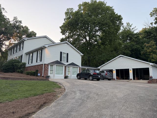 108 Wonder Valley Rd, Hendersonville, TN 37075