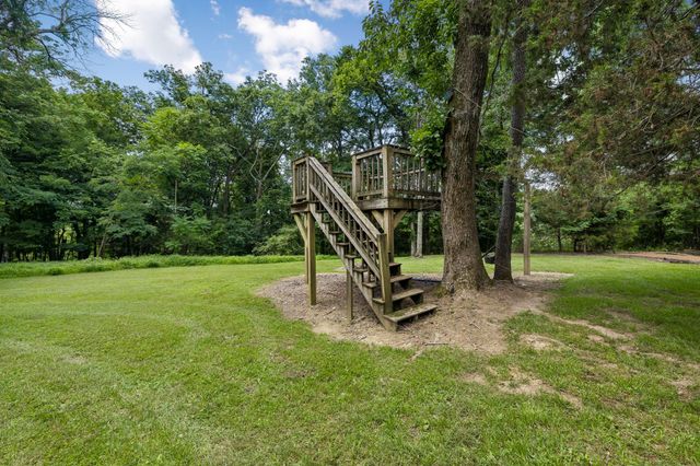 108 Wonder Valley Rd, Hendersonville, TN 37075