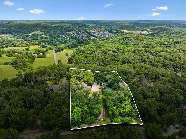 108 Wonder Valley Rd, Hendersonville, TN 37075