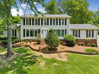 108 Wonder Valley Rd, Hendersonville, TN 37075