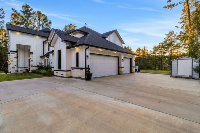 11420 W Kristina Circle, Montgomery, TX 77316