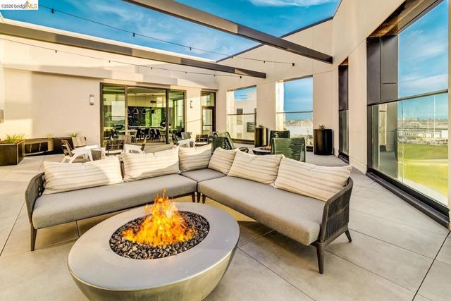 260 Brooklyn Basin Way 567, Oakland, CA 94606