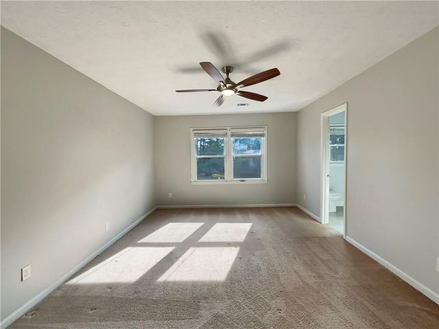 5322 Oshea Lane, Stone Mountain, GA 30088