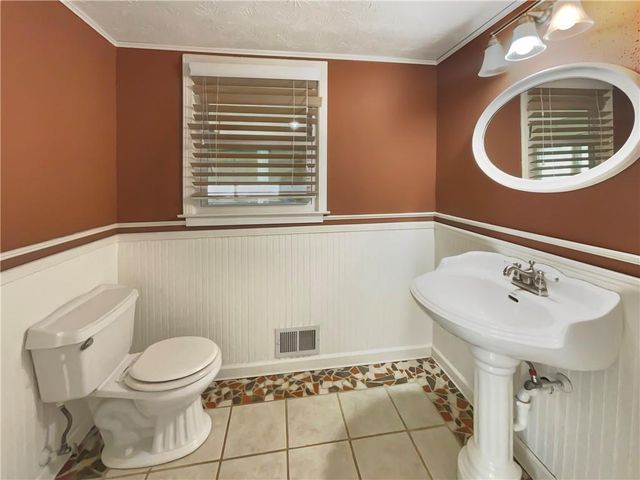 5322 Oshea Lane, Stone Mountain, GA 30088