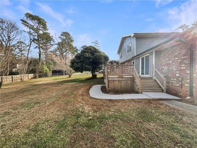 5322 Oshea Lane, Stone Mountain, GA 30088